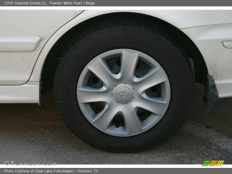 Powder White Pearl / Beige 2005 Hyundai Sonata GL