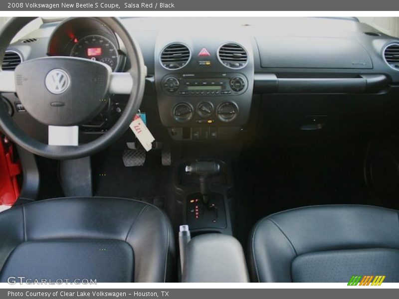 Salsa Red / Black 2008 Volkswagen New Beetle S Coupe