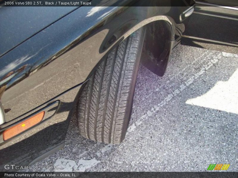 Black / Taupe/Light Taupe 2006 Volvo S80 2.5T