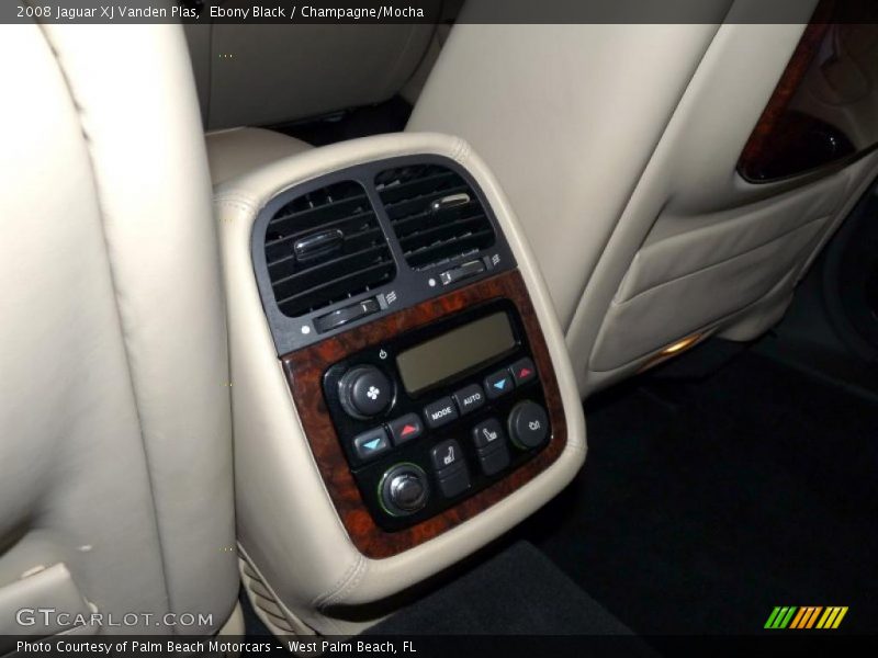 Ebony Black / Champagne/Mocha 2008 Jaguar XJ Vanden Plas