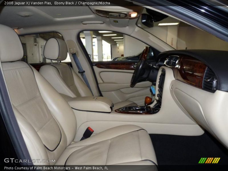 Ebony Black / Champagne/Mocha 2008 Jaguar XJ Vanden Plas