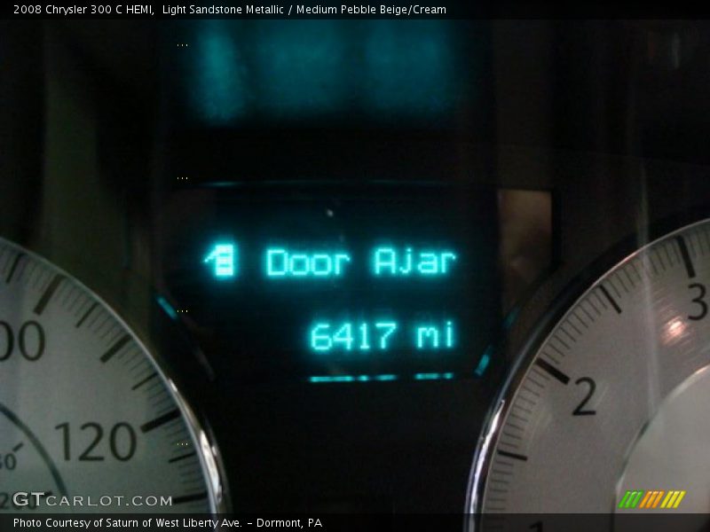 Light Sandstone Metallic / Medium Pebble Beige/Cream 2008 Chrysler 300 C HEMI