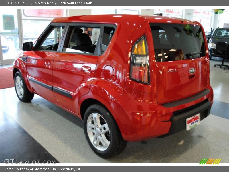 Molten Red / Black Soul Logo Cloth 2010 Kia Soul +