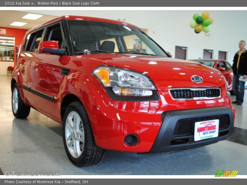 Molten Red / Black Soul Logo Cloth 2010 Kia Soul +