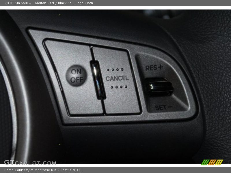 Molten Red / Black Soul Logo Cloth 2010 Kia Soul +