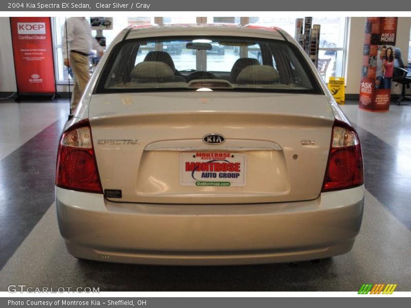 Clear Silver / Gray 2004 Kia Spectra EX Sedan