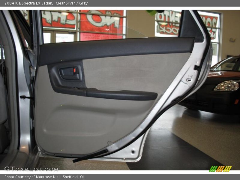 Clear Silver / Gray 2004 Kia Spectra EX Sedan