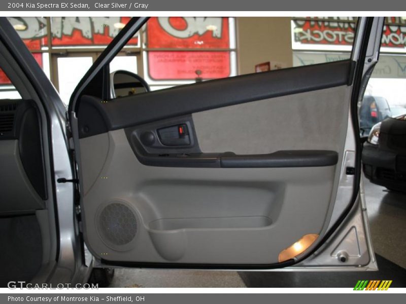 Clear Silver / Gray 2004 Kia Spectra EX Sedan