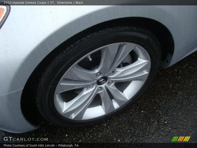 Silverstone / Black 2010 Hyundai Genesis Coupe 2.0T