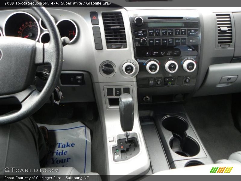 Super White / Graphite Gray 2009 Toyota Sequoia SR5 4x4