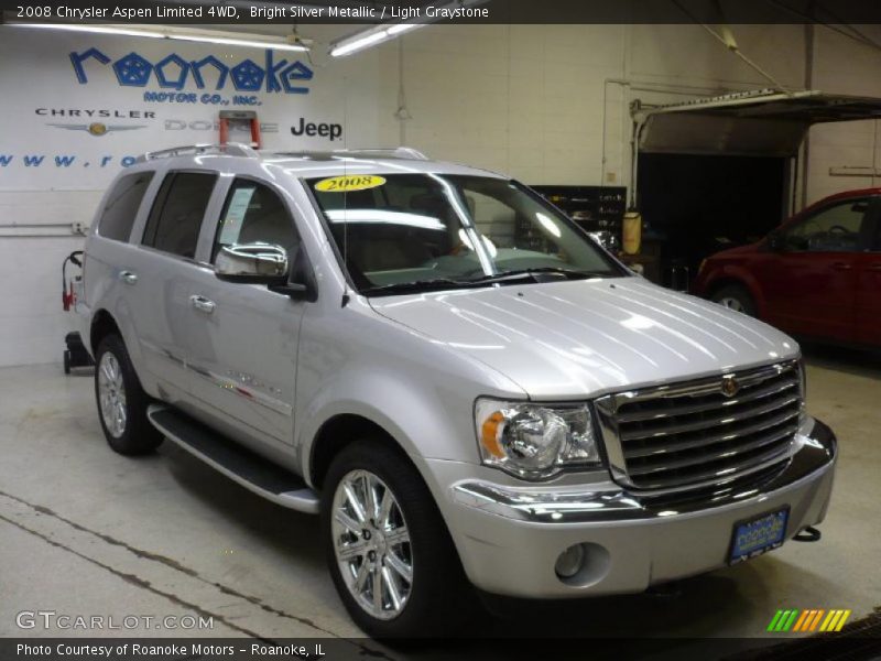 Bright Silver Metallic / Light Graystone 2008 Chrysler Aspen Limited 4WD