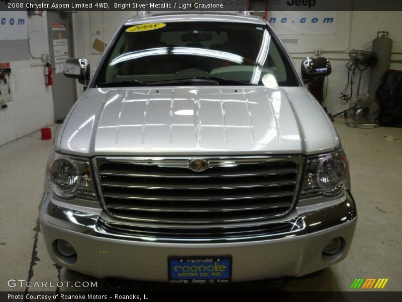 Bright Silver Metallic / Light Graystone 2008 Chrysler Aspen Limited 4WD