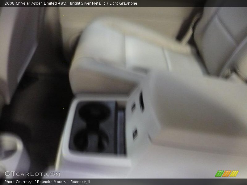 Bright Silver Metallic / Light Graystone 2008 Chrysler Aspen Limited 4WD