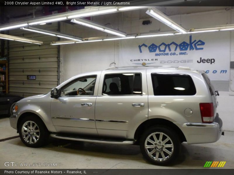 Bright Silver Metallic / Light Graystone 2008 Chrysler Aspen Limited 4WD