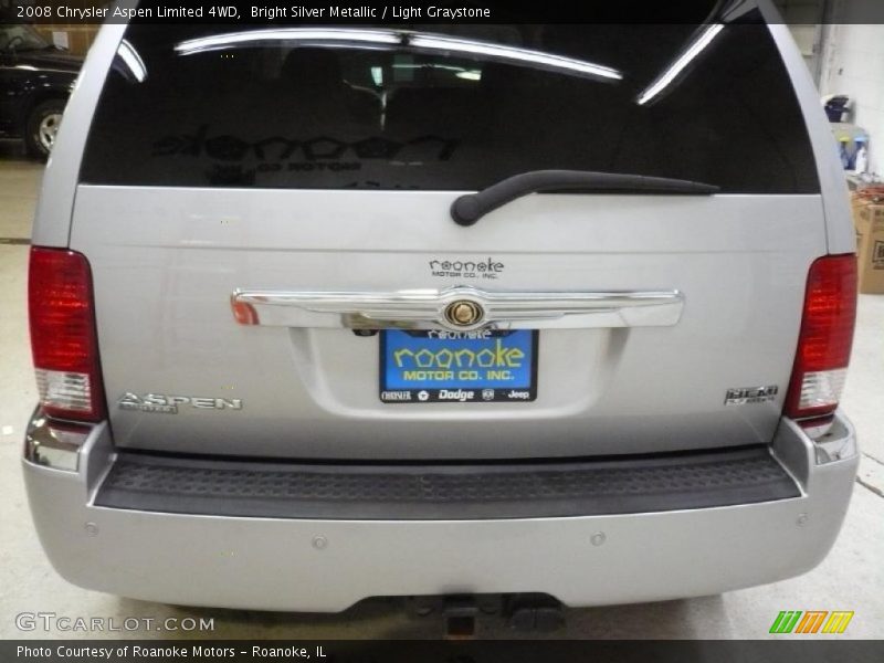 Bright Silver Metallic / Light Graystone 2008 Chrysler Aspen Limited 4WD