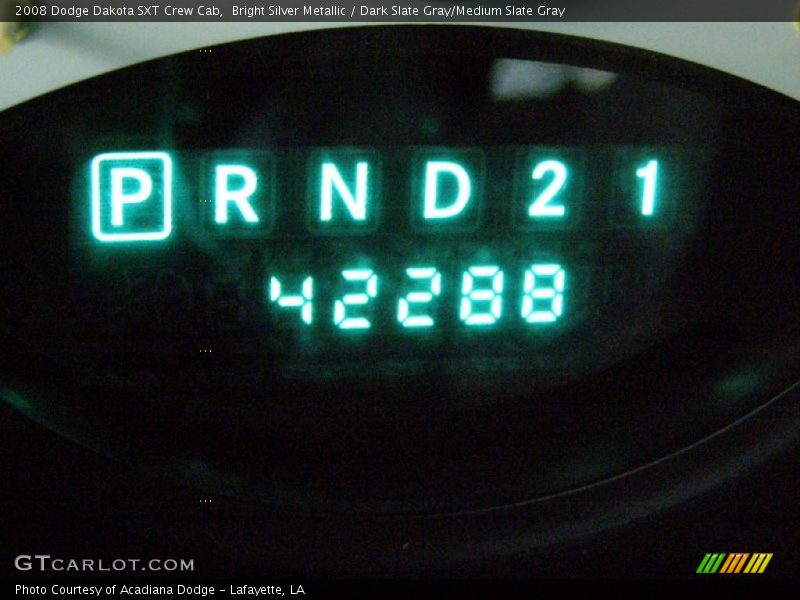 Bright Silver Metallic / Dark Slate Gray/Medium Slate Gray 2008 Dodge Dakota SXT Crew Cab