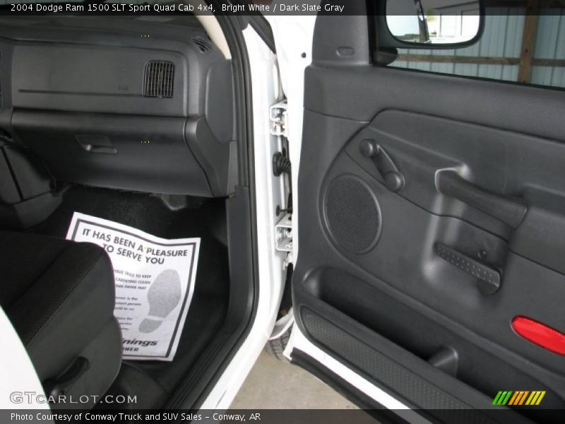 Bright White / Dark Slate Gray 2004 Dodge Ram 1500 SLT Sport Quad Cab 4x4