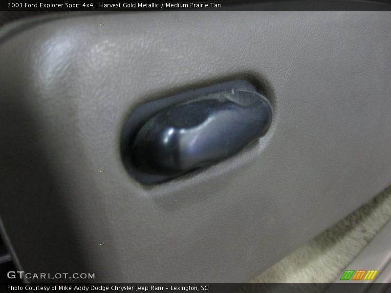 Harvest Gold Metallic / Medium Prairie Tan 2001 Ford Explorer Sport 4x4