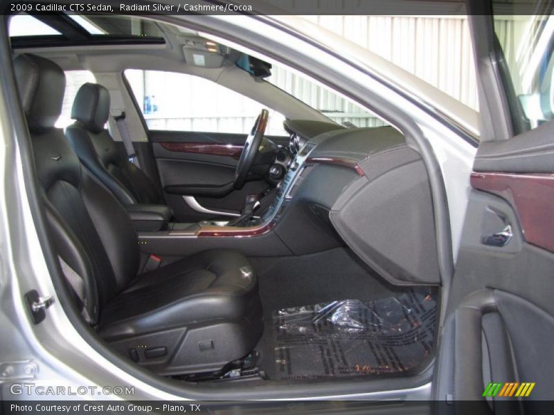 Radiant Silver / Cashmere/Cocoa 2009 Cadillac CTS Sedan