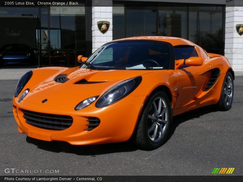 Front 3/4 View of 2005 Elise 