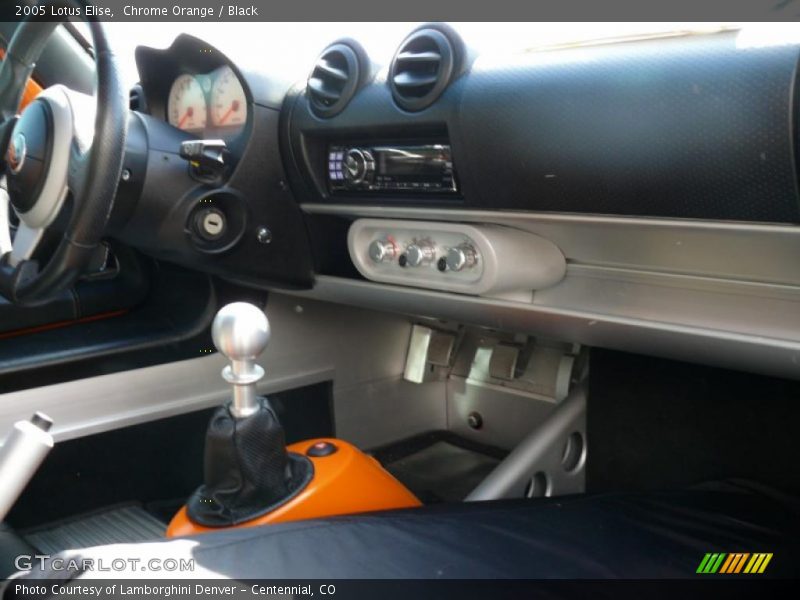 Dashboard of 2005 Elise 
