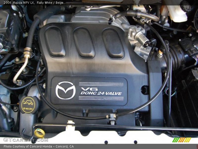 Rally White / Beige 2006 Mazda MPV LX