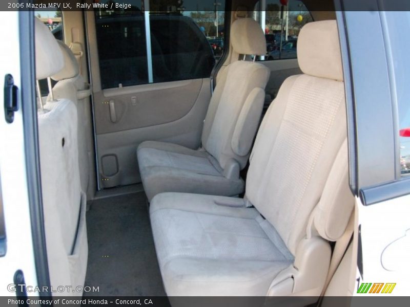 Rally White / Beige 2006 Mazda MPV LX