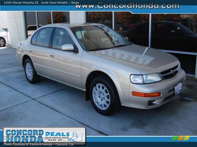 Sunlit Sand Metallic / Beige 1999 Nissan Maxima SE