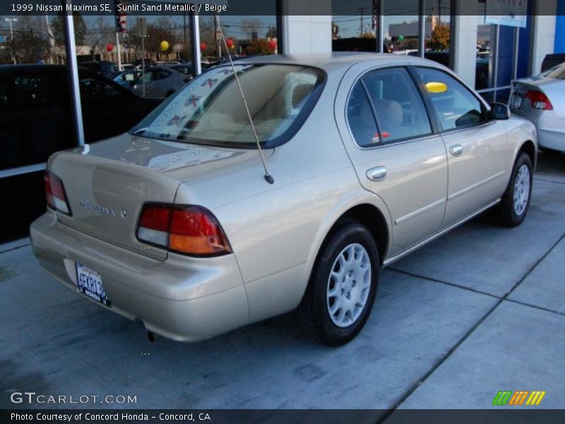 Sunlit Sand Metallic / Beige 1999 Nissan Maxima SE