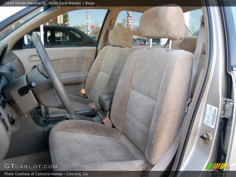 Sunlit Sand Metallic / Beige 1999 Nissan Maxima SE