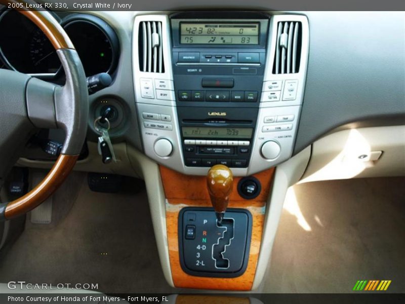 Crystal White / Ivory 2005 Lexus RX 330