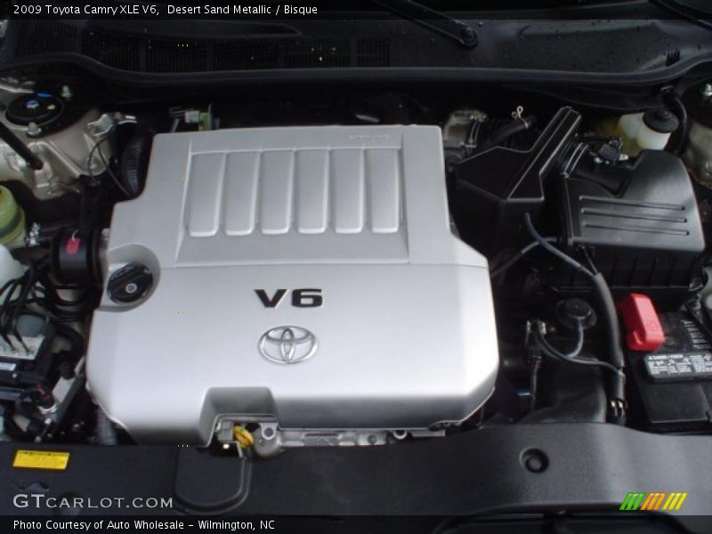 Desert Sand Metallic / Bisque 2009 Toyota Camry XLE V6