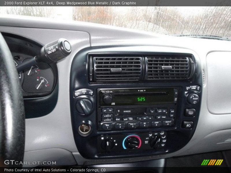 Deep Wedgewood Blue Metallic / Dark Graphite 2000 Ford Explorer XLT 4x4