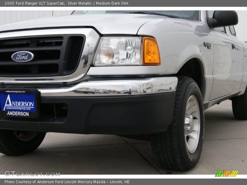 Silver Metallic / Medium Dark Flint 2005 Ford Ranger XLT SuperCab