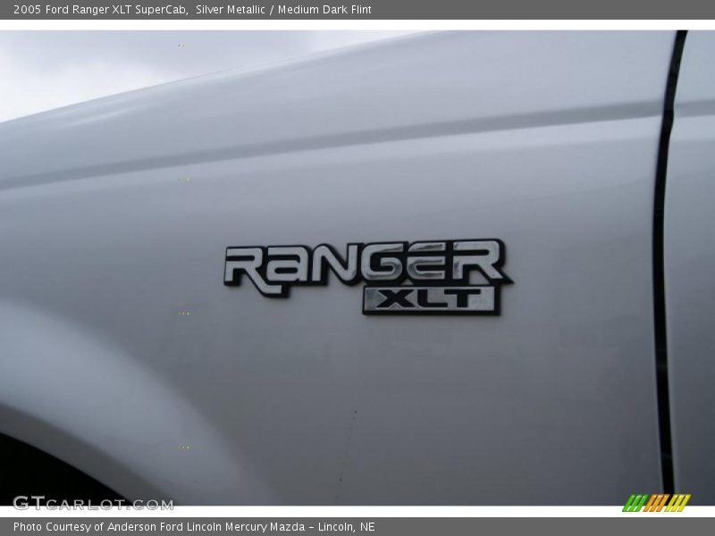 Silver Metallic / Medium Dark Flint 2005 Ford Ranger XLT SuperCab