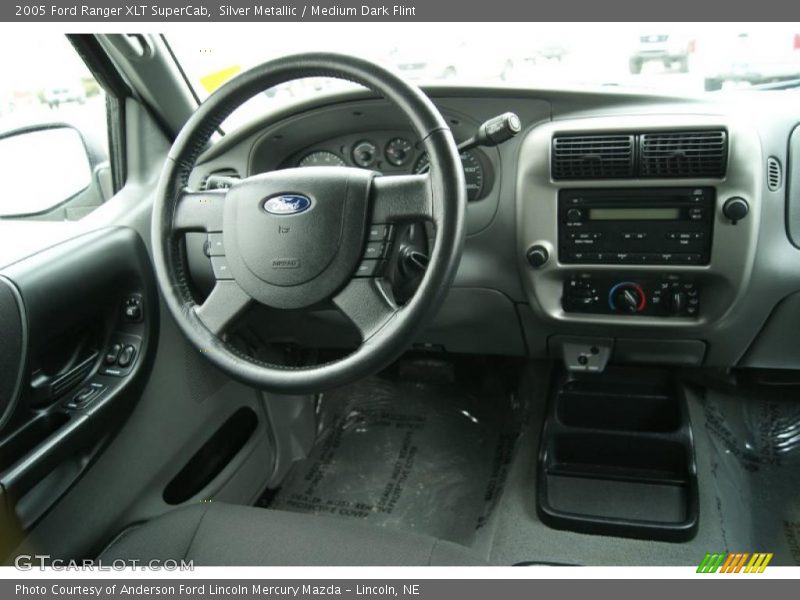 Silver Metallic / Medium Dark Flint 2005 Ford Ranger XLT SuperCab