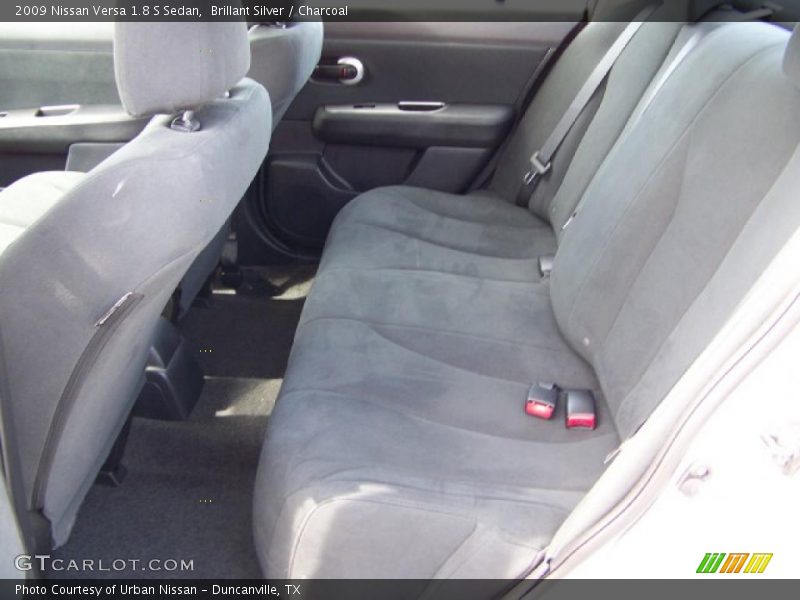 Brillant Silver / Charcoal 2009 Nissan Versa 1.8 S Sedan