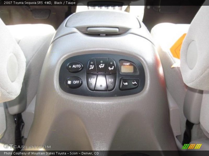 Black / Taupe 2007 Toyota Sequoia SR5 4WD