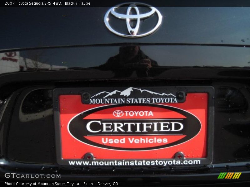 Black / Taupe 2007 Toyota Sequoia SR5 4WD