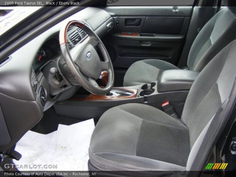 Black / Ebony Black 2005 Ford Taurus SEL