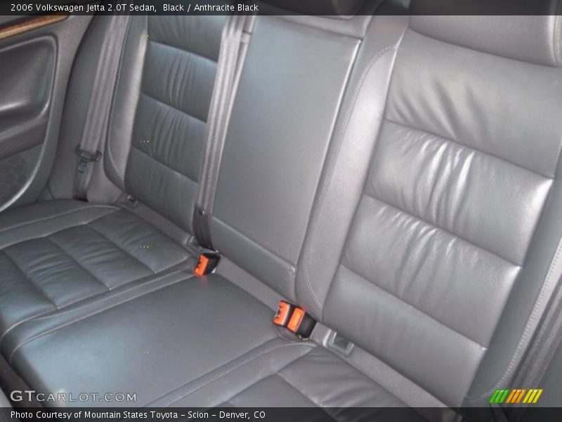 Black / Anthracite Black 2006 Volkswagen Jetta 2.0T Sedan