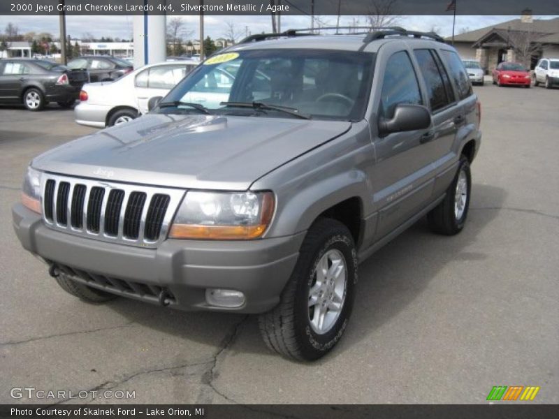 Silverstone Metallic / Agate 2000 Jeep Grand Cherokee Laredo 4x4