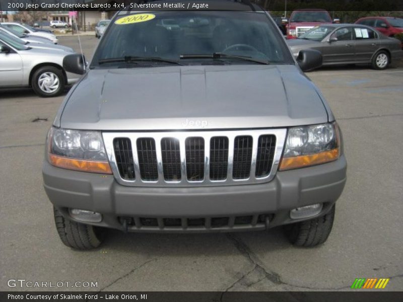 Silverstone Metallic / Agate 2000 Jeep Grand Cherokee Laredo 4x4