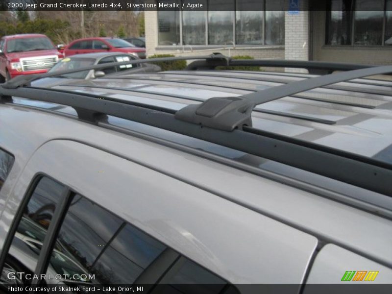 Silverstone Metallic / Agate 2000 Jeep Grand Cherokee Laredo 4x4