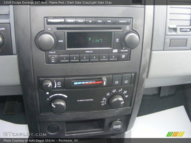 Flame Red / Dark Slate Gray/Light Slate Gray 2006 Dodge Durango SXT 4x4
