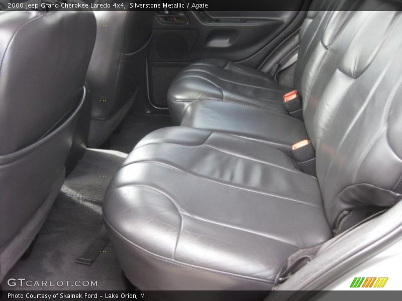 Silverstone Metallic / Agate 2000 Jeep Grand Cherokee Laredo 4x4