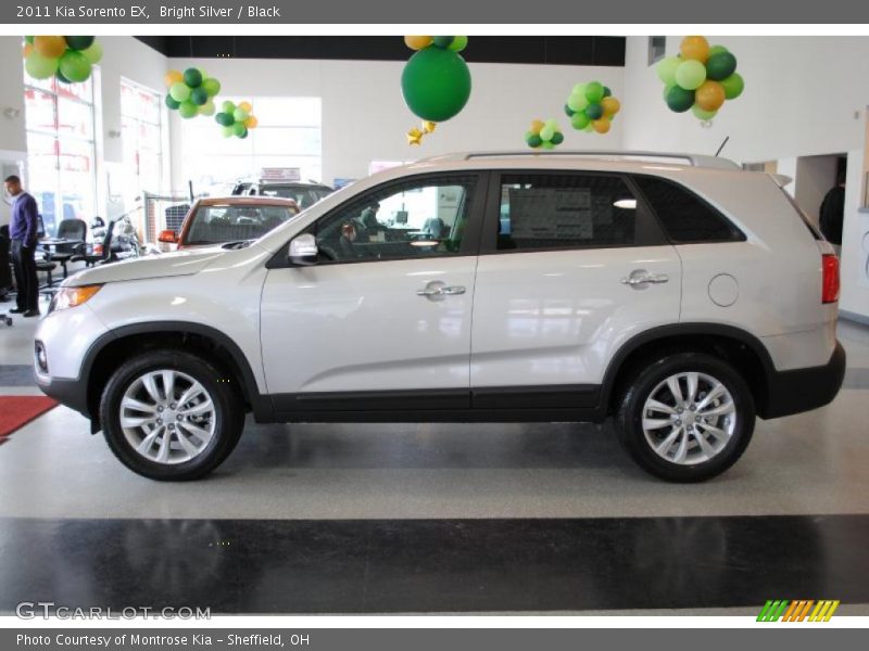Bright Silver / Black 2011 Kia Sorento EX