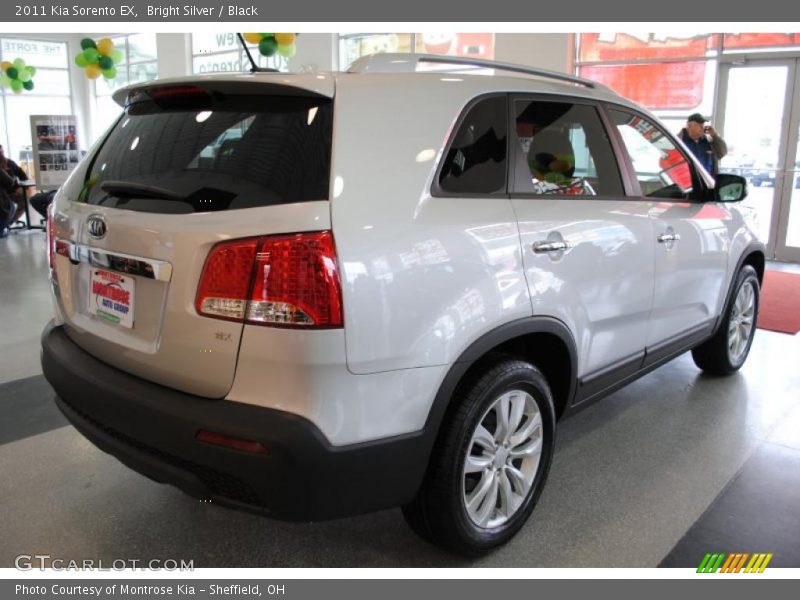 Bright Silver / Black 2011 Kia Sorento EX