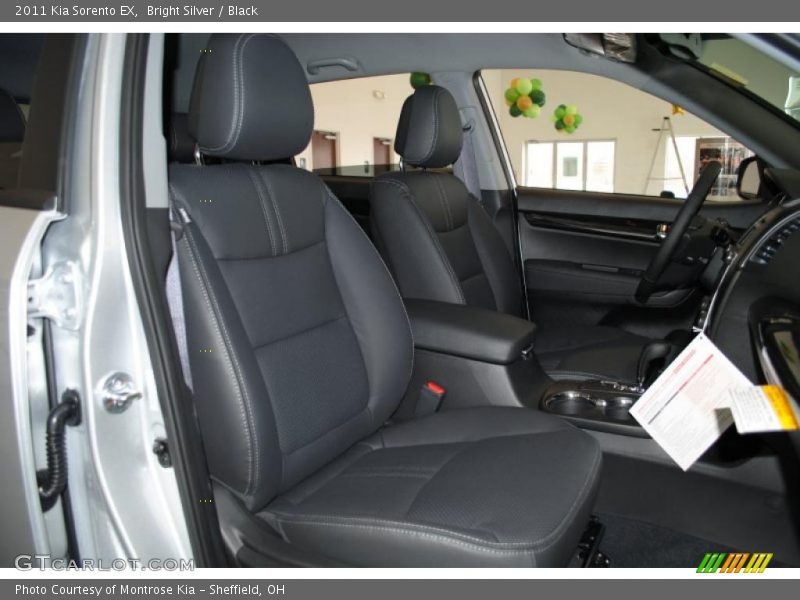 Bright Silver / Black 2011 Kia Sorento EX