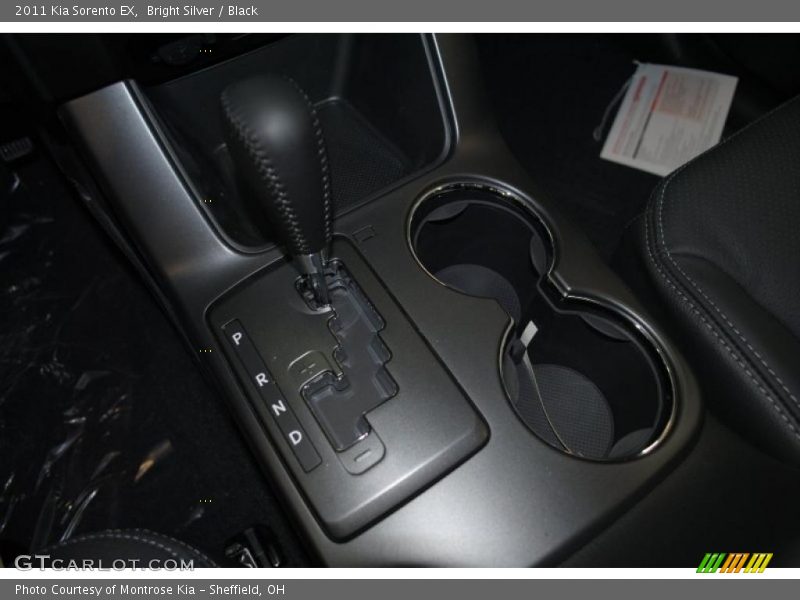 Bright Silver / Black 2011 Kia Sorento EX